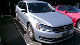 Pacific Auto Auction 2025.05.03.100_0014.JPG