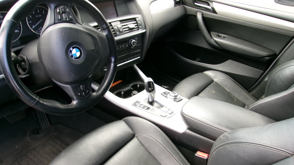 Pacific Auto Auction 2025.10.07.100_0342.JPG