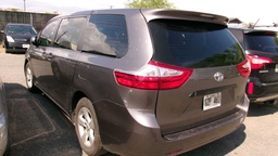 Pacific Auto Auction 2025.10.14.100_0152.JPG