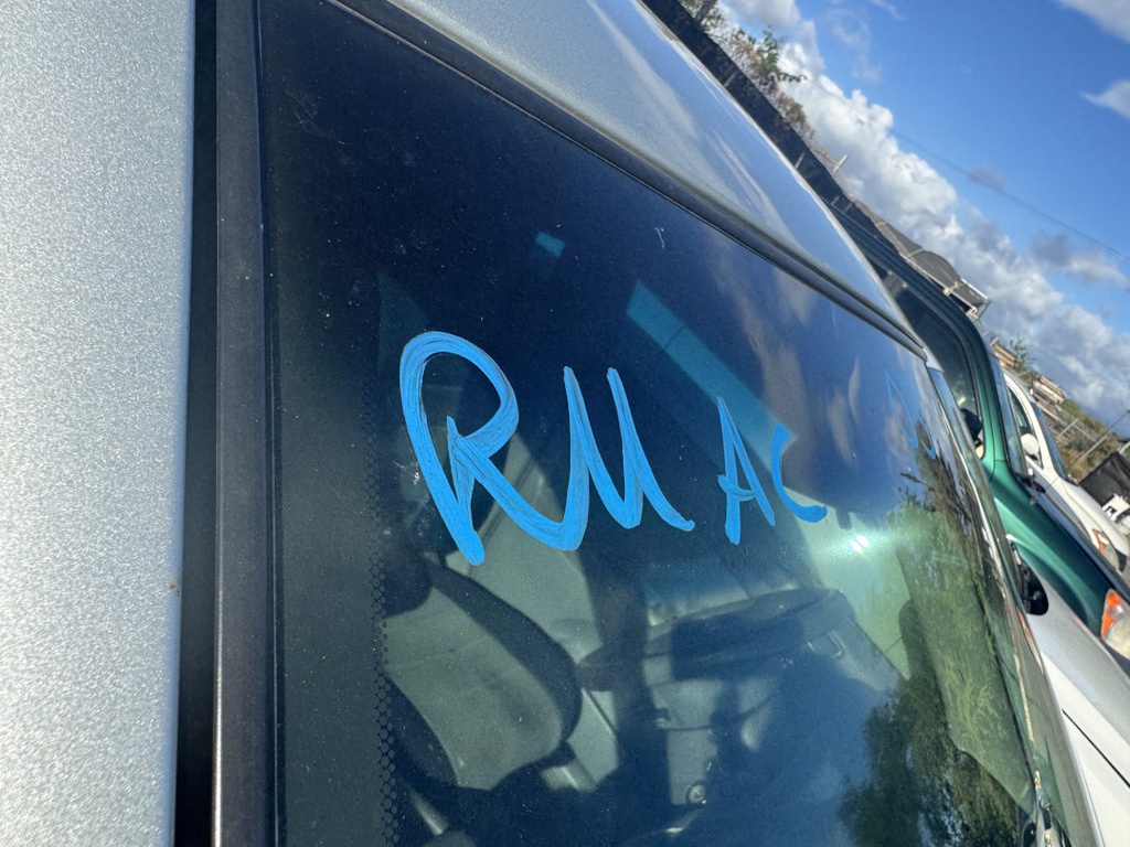 Pacific Auto Auction 2025.10.28.IMG_0384.JPG