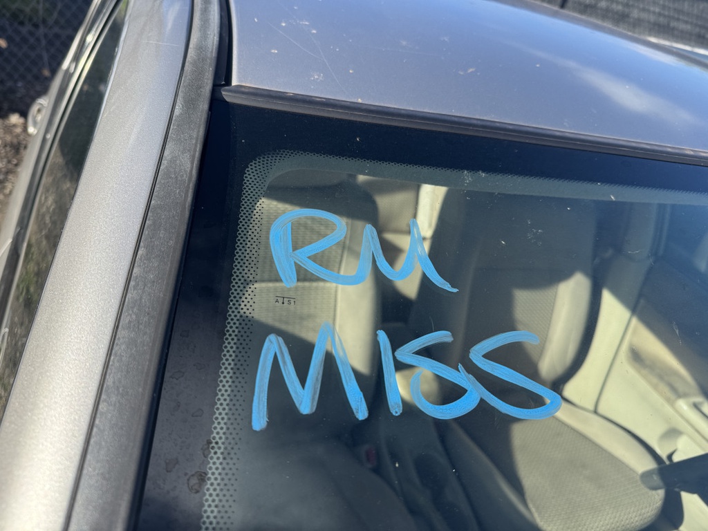 Pacific Auto Auction 2025.10.28.IMG_0406.JPG