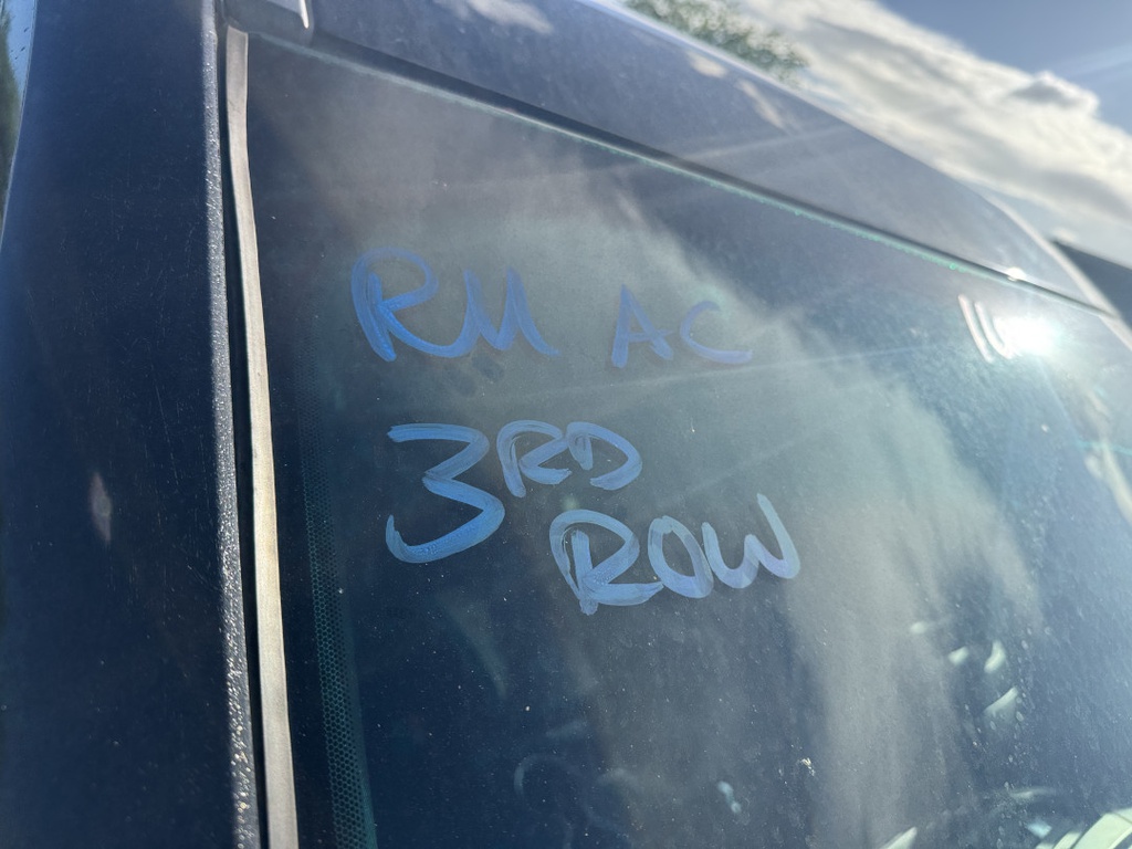 Pacific Auto Auction 2025.10.28.IMG_0473.JPG