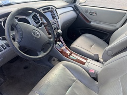 Pacific Auto Auction 2025.10.21.IMG_0297.JPG