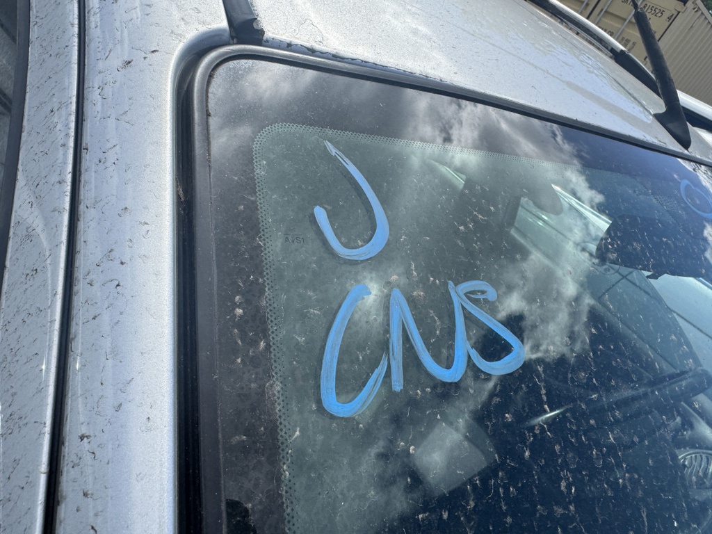 Pacific Auto Auction 2025.10.28.IMG_0641.JPG