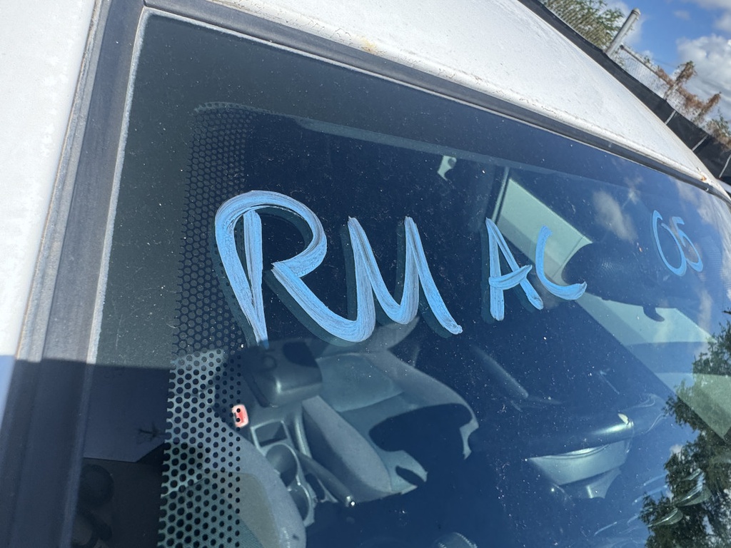 Pacific Auto Auction 2025.11.04.IMG_0786.JPG