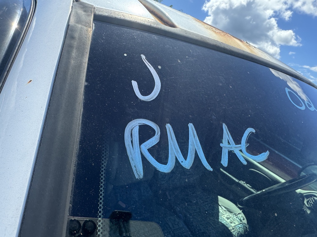 Pacific Auto Auction 2025.11.04.IMG_0819.JPG