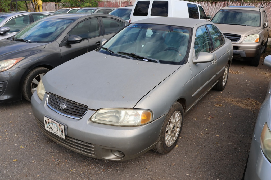 NISS Sentra 2000 KSZ318