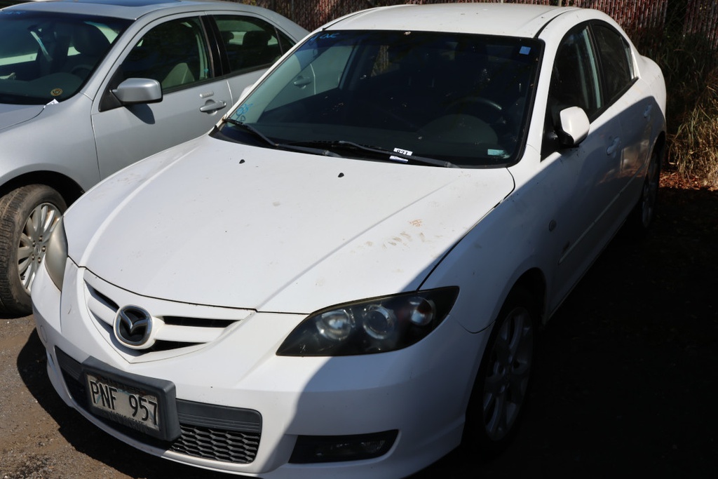MAZD 3S 2007 PNF957