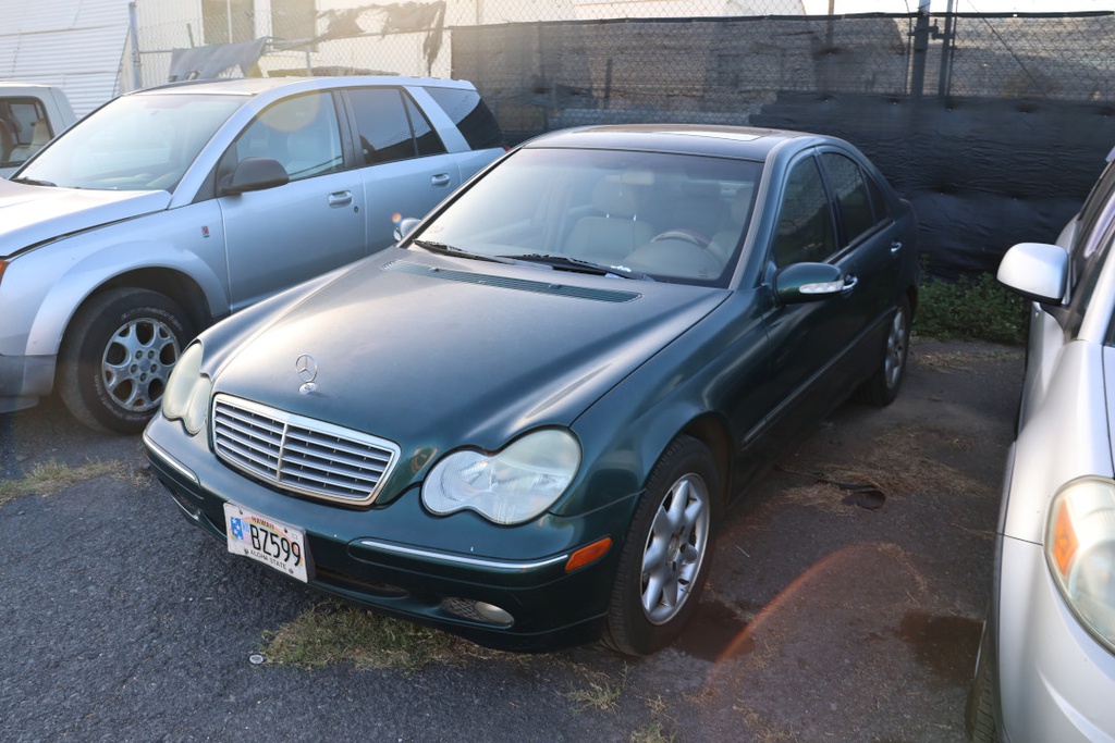 MERZ C230 2001 BZ599