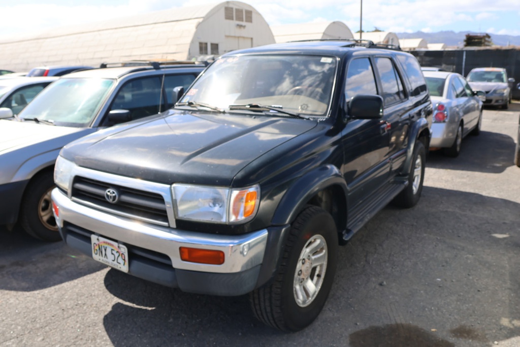 TOYT 4Runner 1996 GNX529