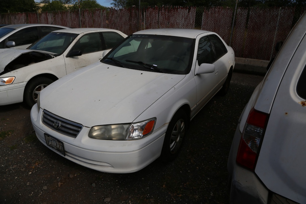 TOYT Camry 2000 JCT427