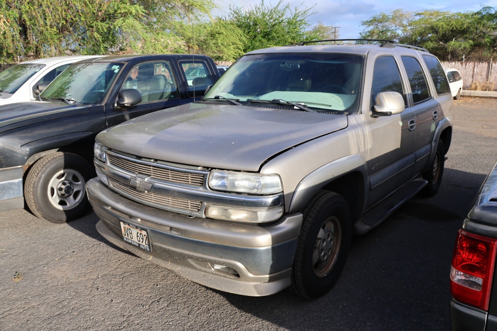 CHEV Tahoe 2002 JVB692