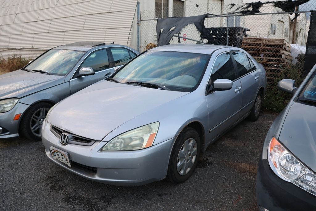 HOND Accord 2004 NFN818
