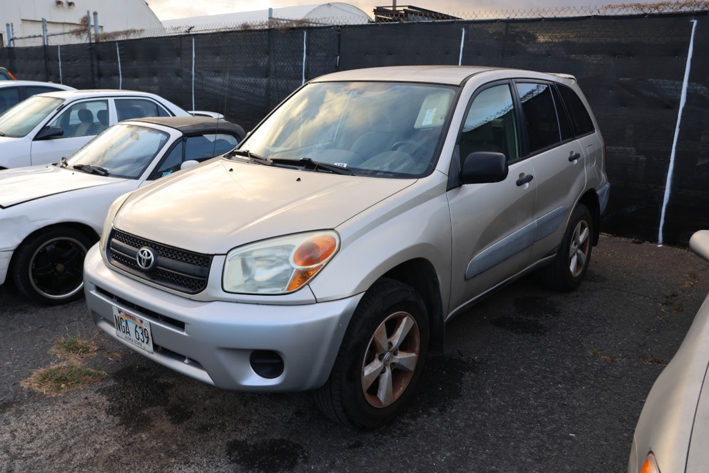 TOYT Rav4 2004 NGA639