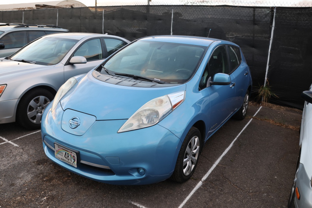 NISS Leaf 2014 EV4819