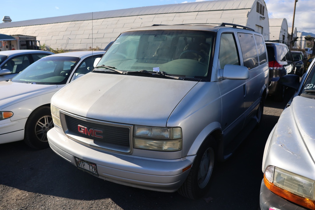 GMC Safari 2004 NTP728