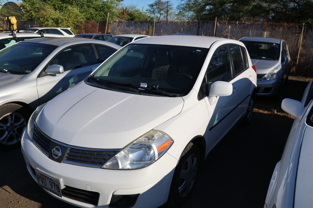 NISS Versa 2008 PVU978