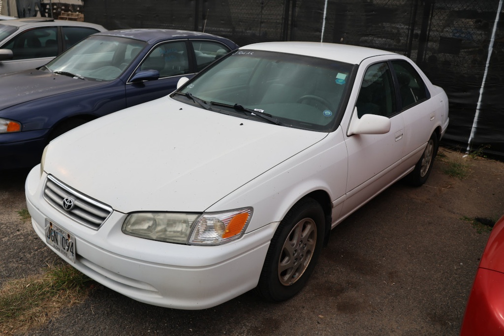 TOYT Camry 2000 JGN094
