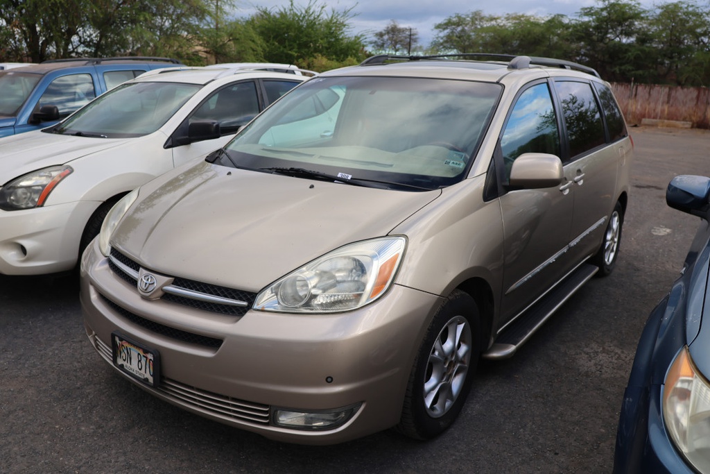 TOYT Sienna 2004 NSN870