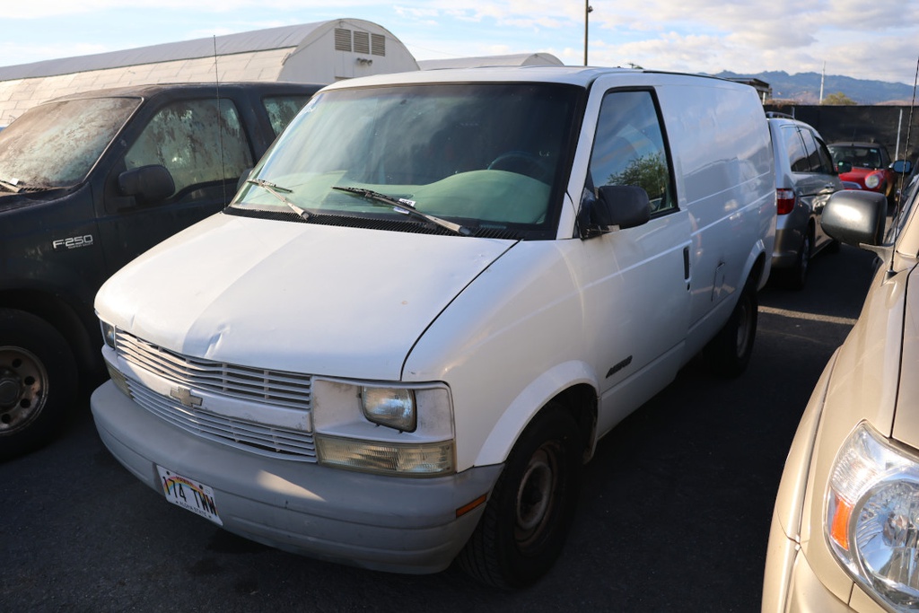 CHEV Astrovan 2000 174TWW