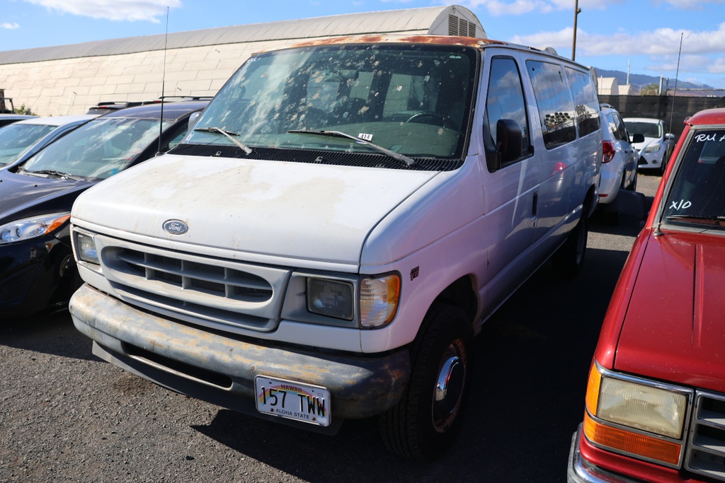 FORD E350 2001 157TWW