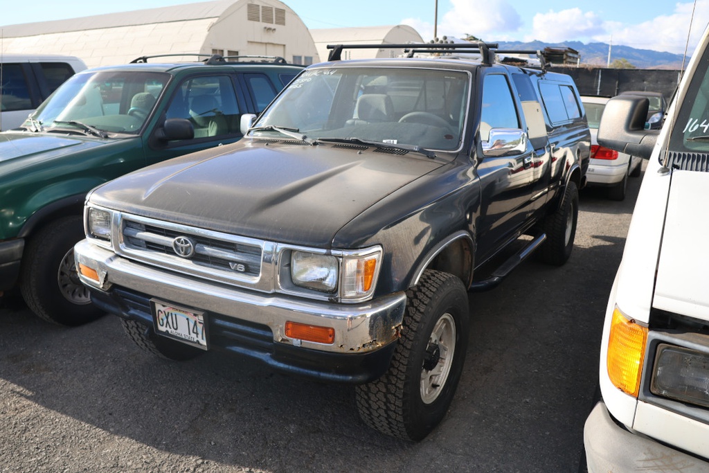 TOYT Hilux 1994 GXU147