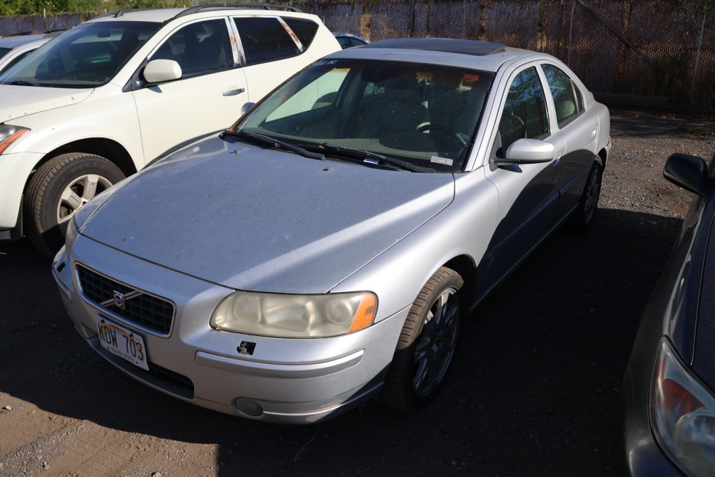 VOLV S60 2005 KDW703
