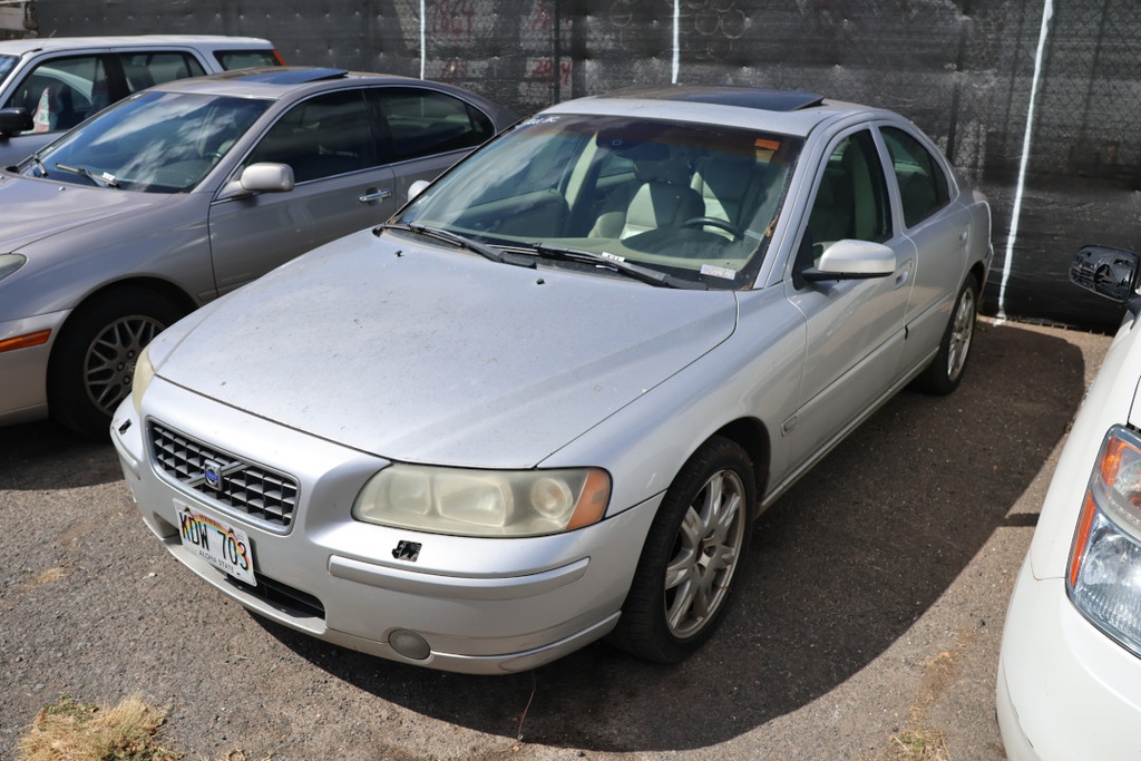 VOLV S60 2005 KDW703-11