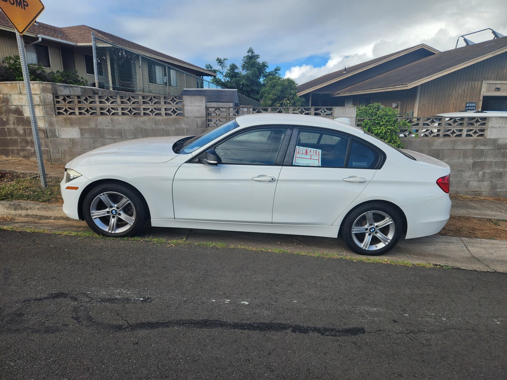 BMW 320i 2014 LMG606