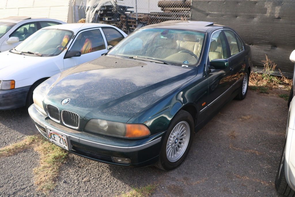 BMW 540i 2000 JCE218-22