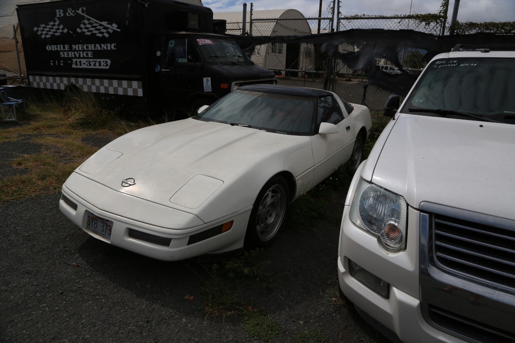 CHEV Corvette 1985 SYB373-10