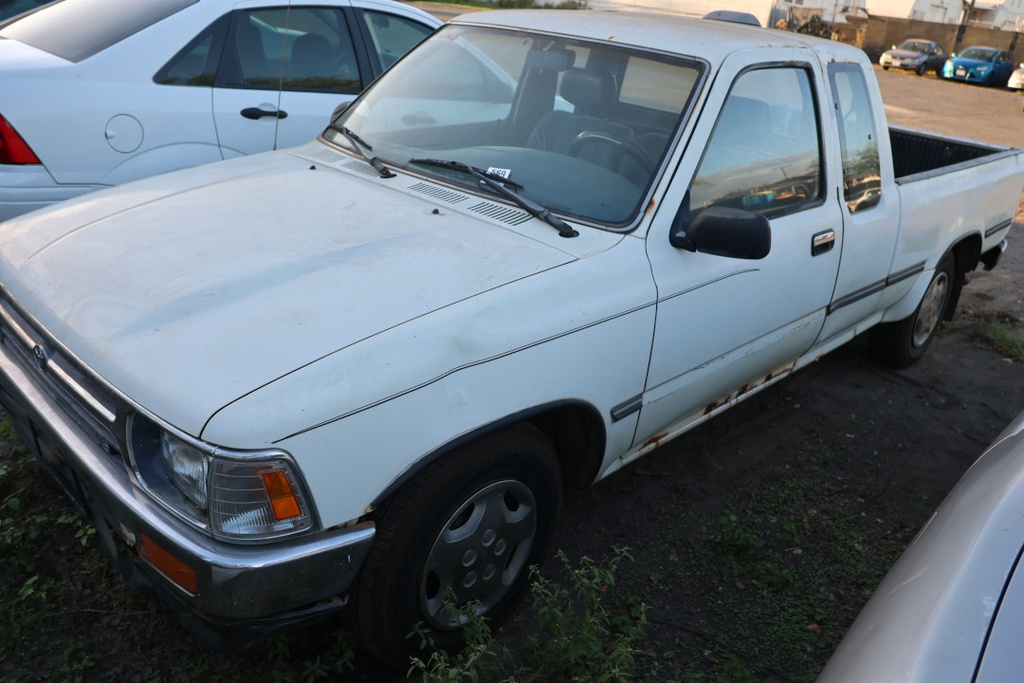 TOYT Pickup 1994 SCB636