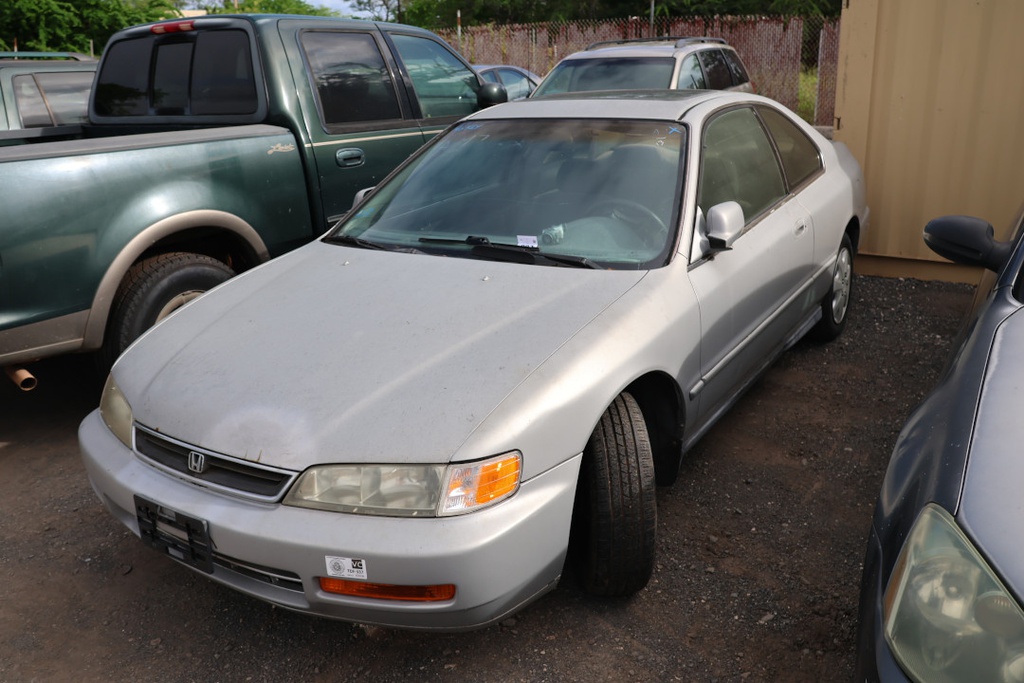 HOND Accord 1996 WRW891