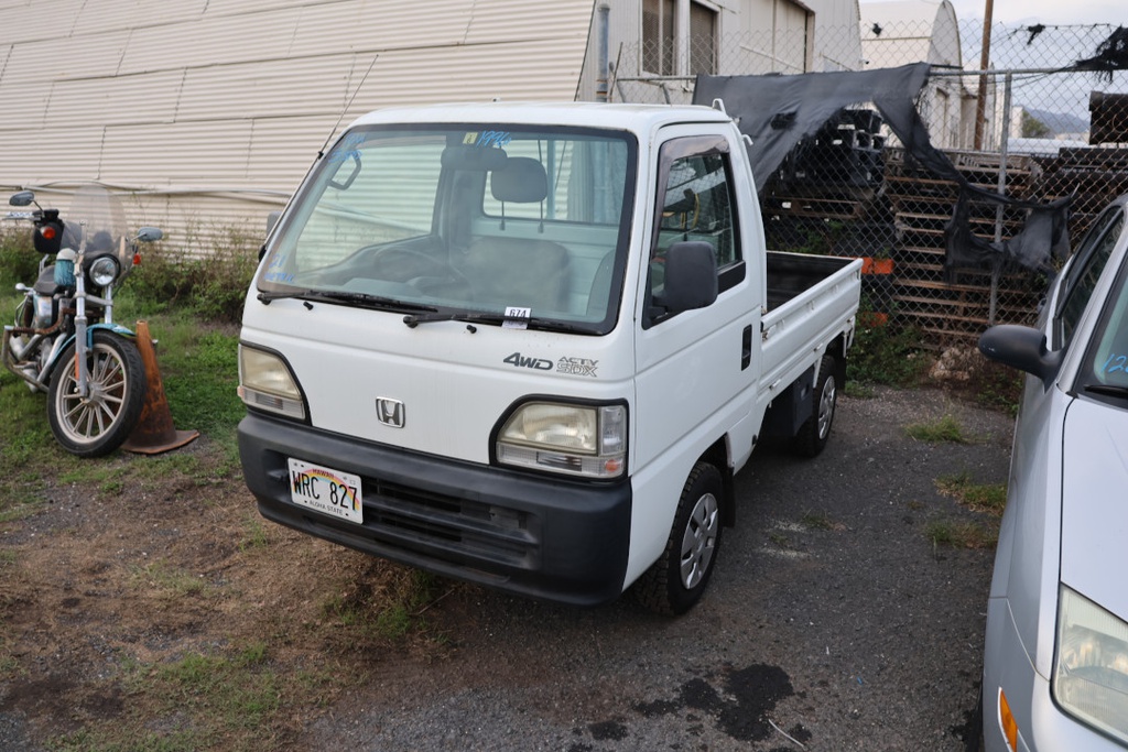 HOND Pickup 1996 WRC827
