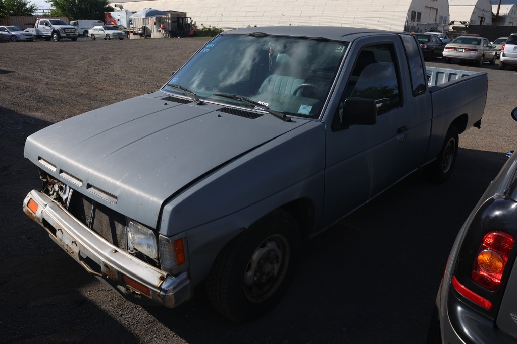 NISS Hardbody 1991 TGE924