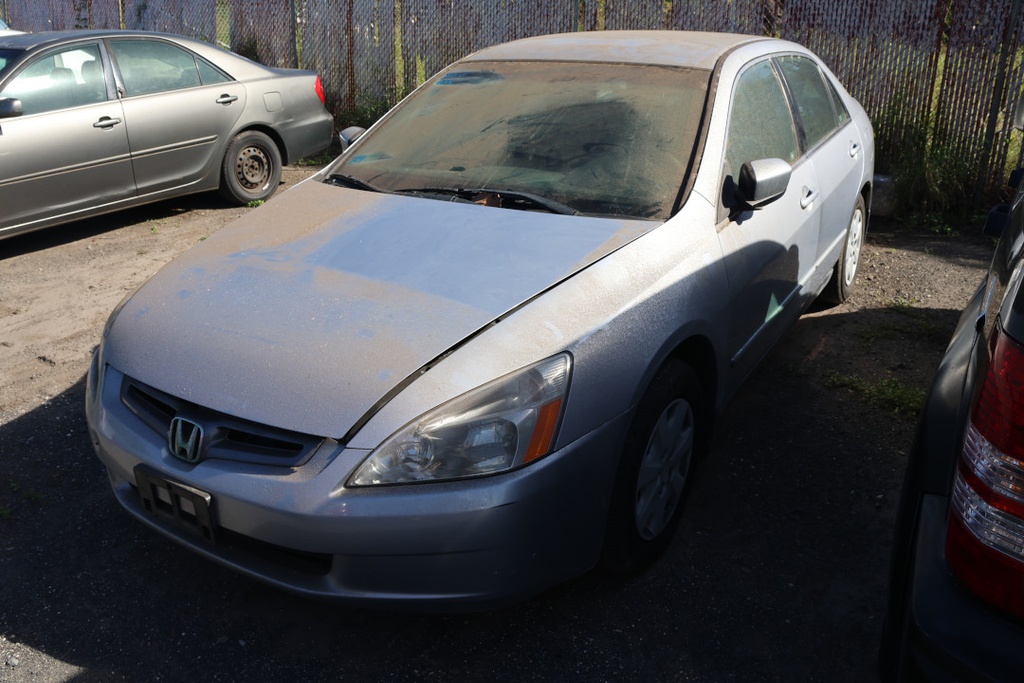 HOND Accord 2004 NNB735