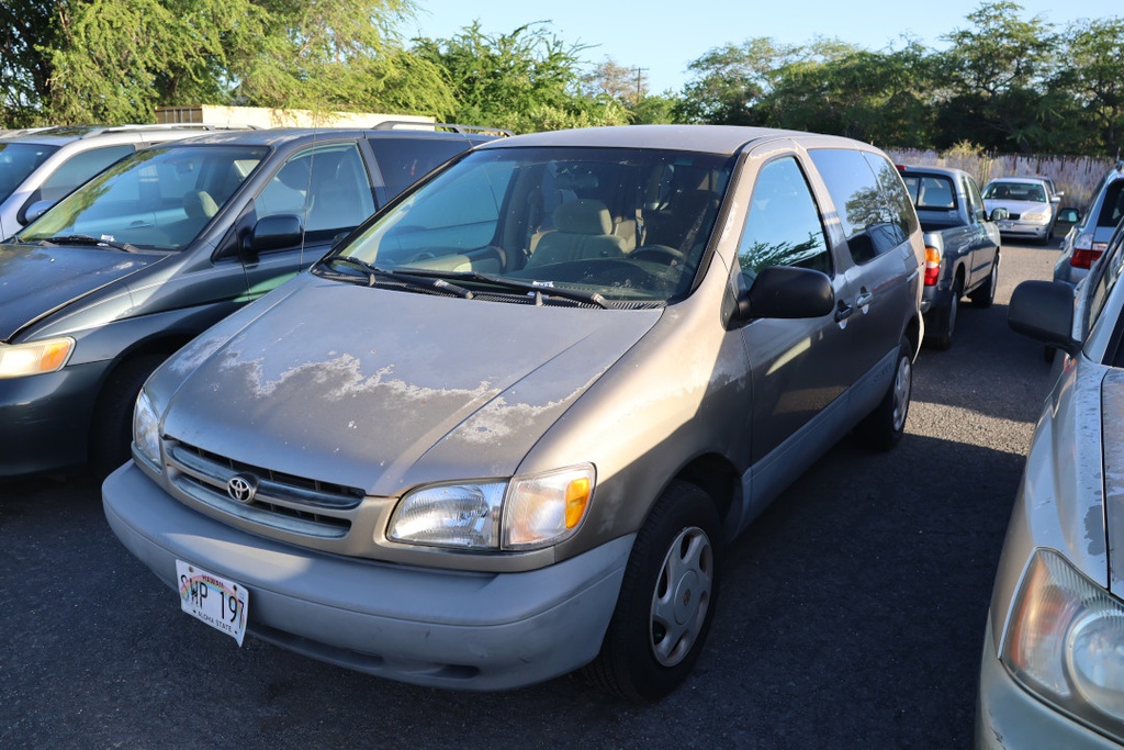 TOYT Sienna 1998 SWP197