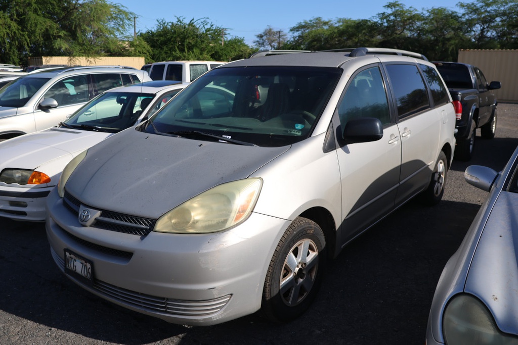 TOYT Sienna 2005 NTG706
