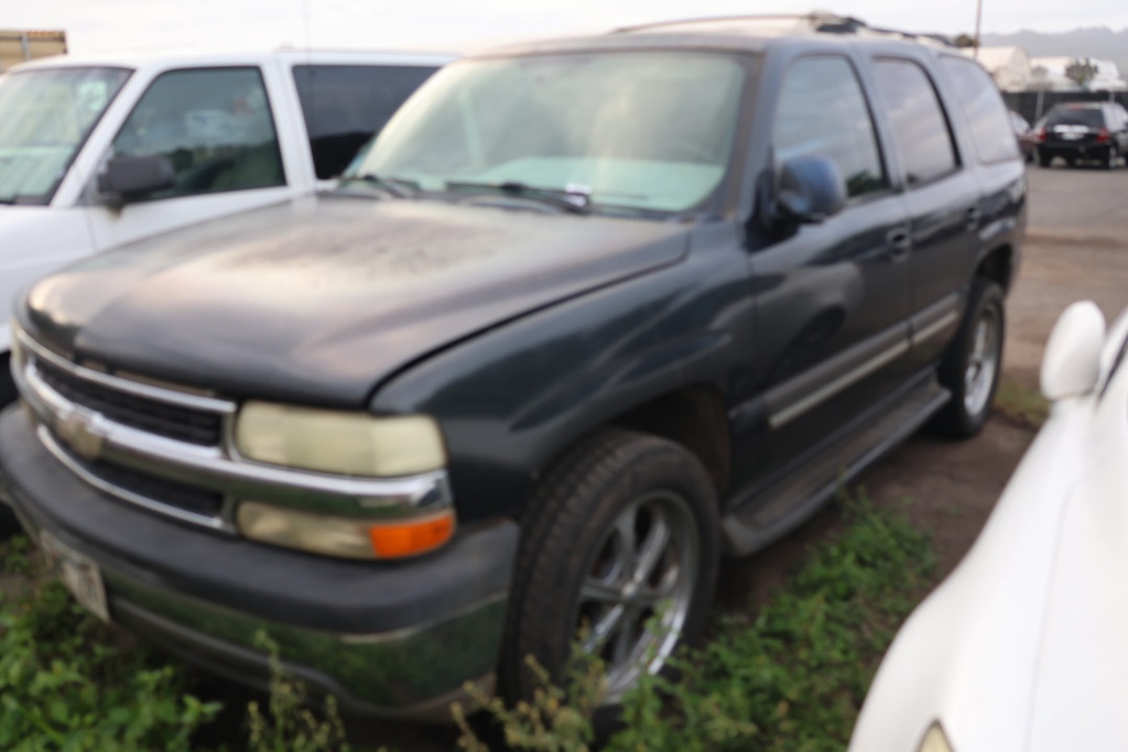 CHEV Tahoe 2004 NNF247