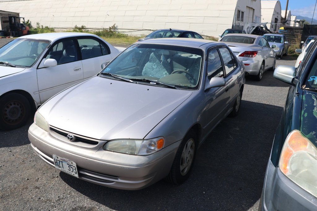 TOYT Corolla 2000 HZT353