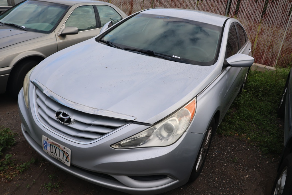 HYUN Sonata 2012 DX172