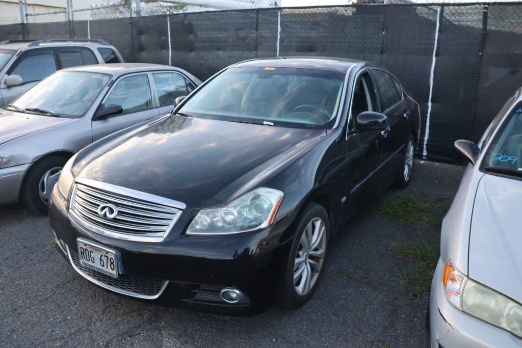 INFI M45 2009 RDG678