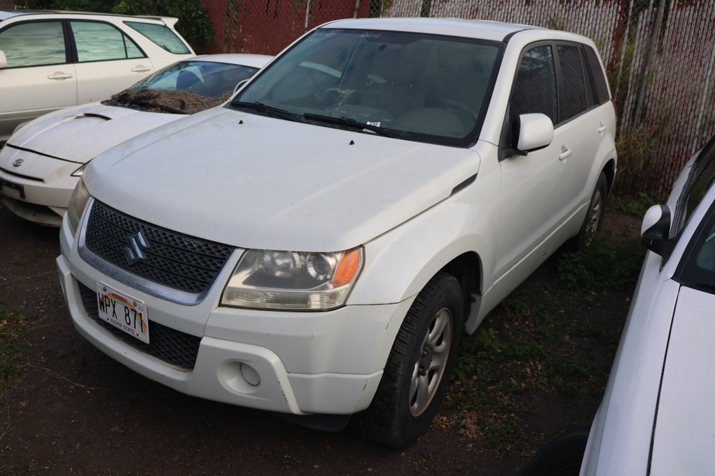 SUZI Grand Vitara 2011 WPX871-TT