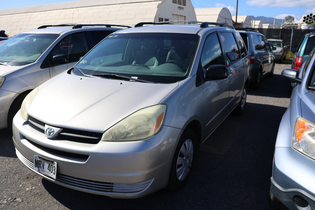 TOYT Sienna 2004 NRV403