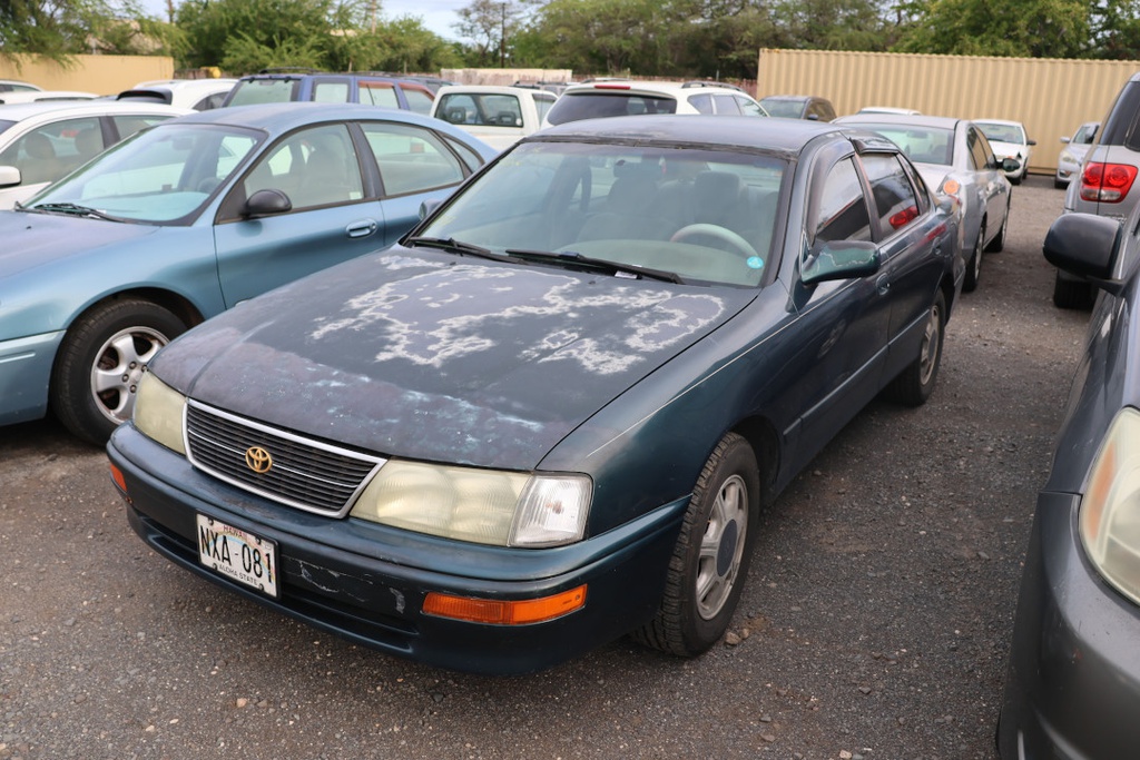 TOYT Avalon 1995 NXA081