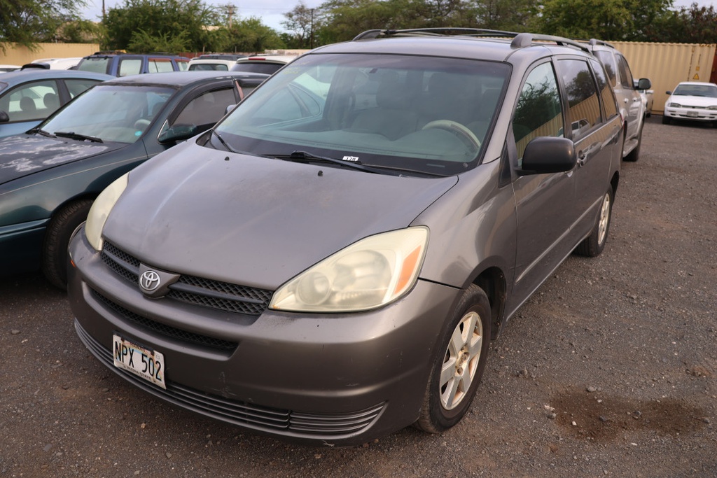 TOYT Sienna 2004 NPX502