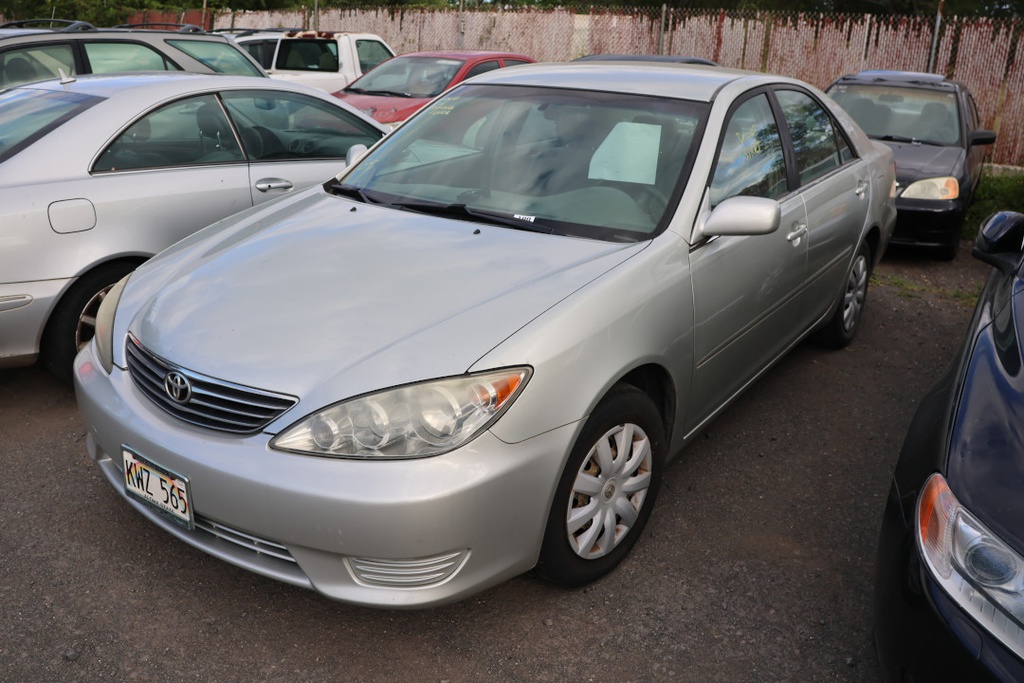 TOYT Camry 2006 KWZ565