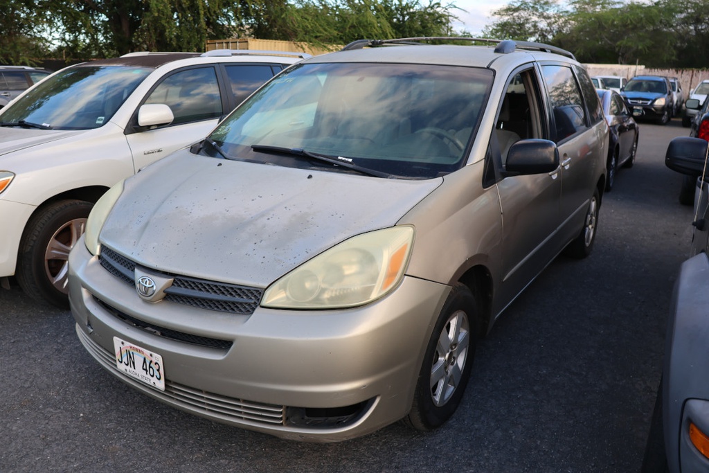 TOYT Sienna 2005 JJN463
