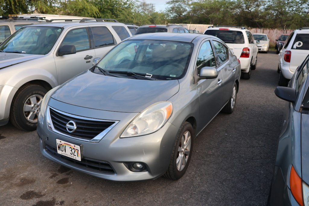 NISS Versa 2014 WDV327
