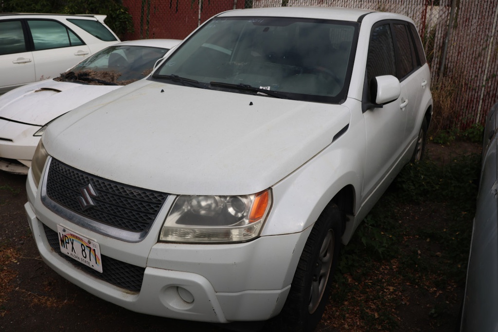 SUZI Grand Vitara 2011 WPX871-LL